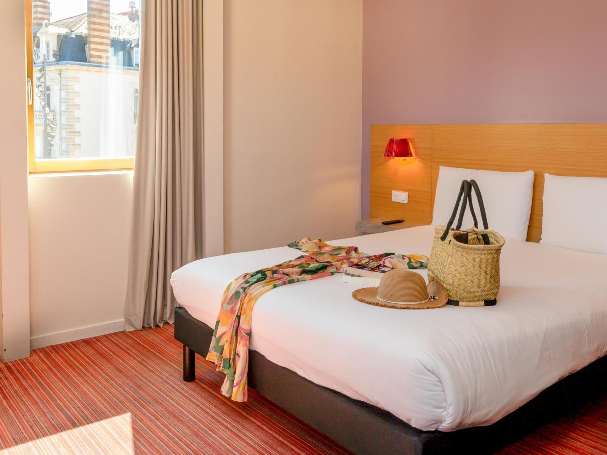 Ibis Styles Le Puy En Velay Hotel Bagian luar foto