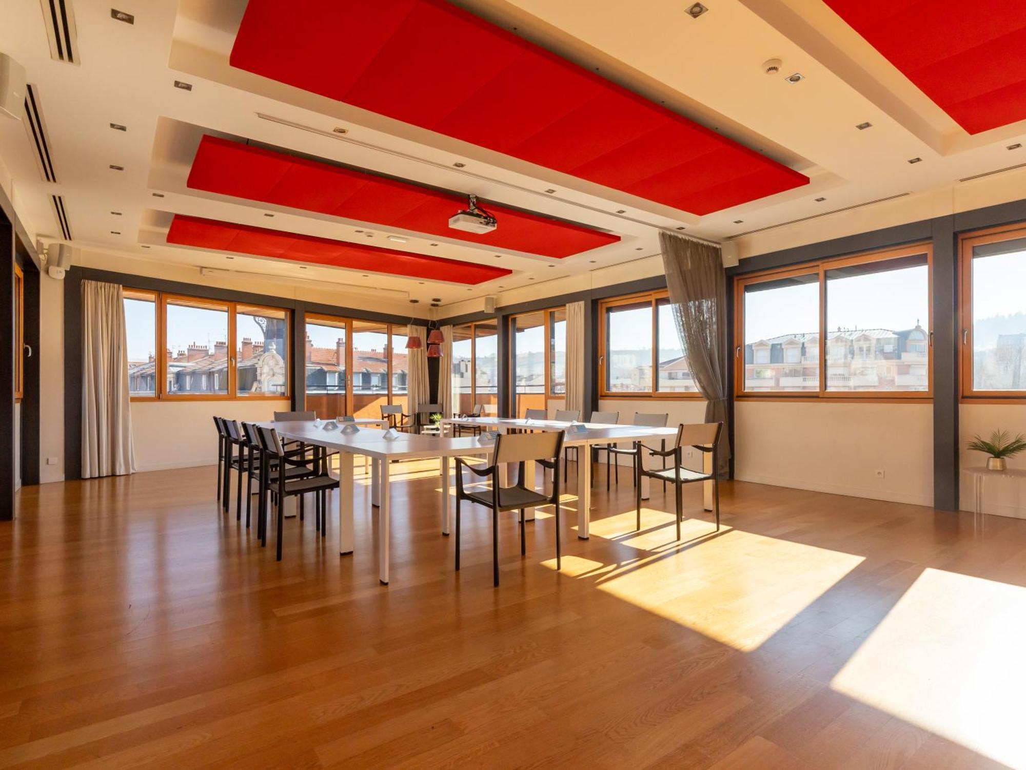 Ibis Styles Le Puy En Velay Hotel Bagian luar foto