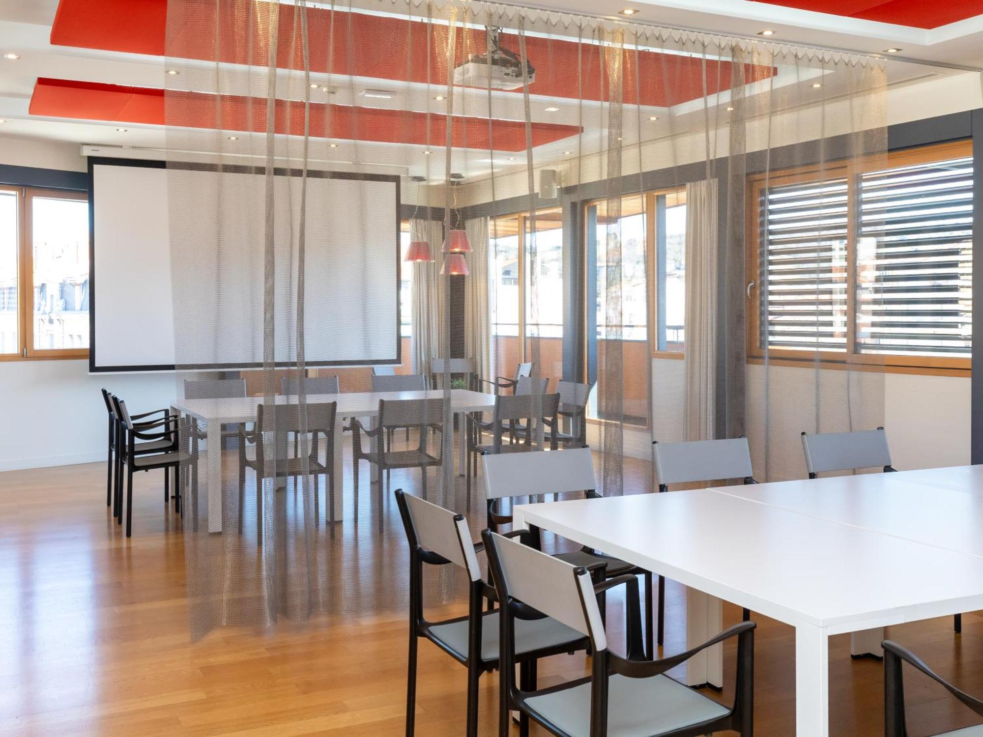 Ibis Styles Le Puy En Velay Hotel Bagian luar foto